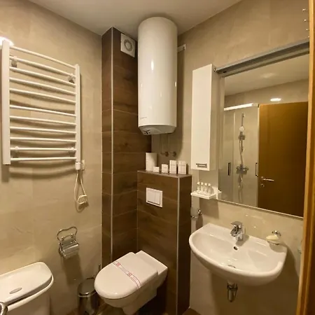 Lux In Blok Ix - Podgorica