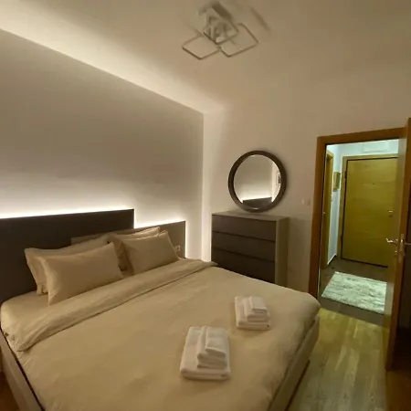 Lux In Blok Ix - Apartman *